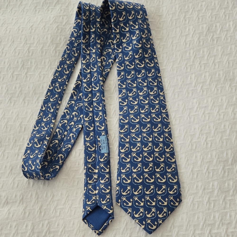 Hermes Blue and Cream Silk Tie with Nautical Anchor Pattern